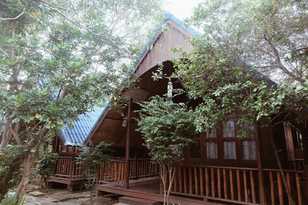 Ruennamyen Resort Amphawa Samut Songkhram Exterior foto