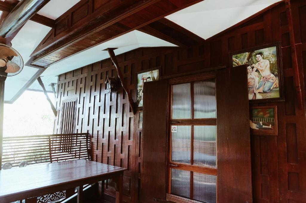 Ruennamyen Resort Amphawa Samut Songkhram Exterior foto