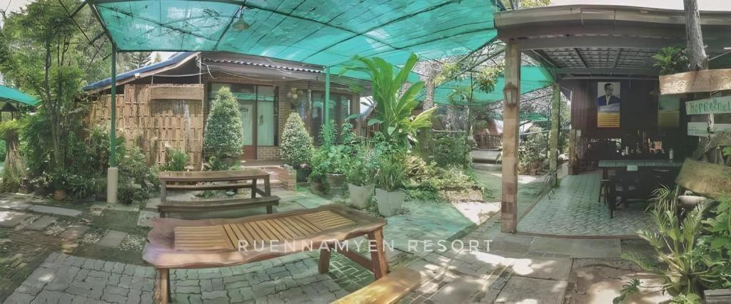 Ruennamyen Resort Amphawa Samut Songkhram Exterior foto