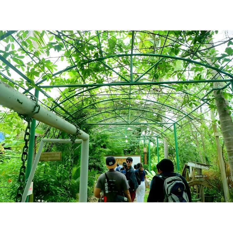 Ruennamyen Resort Amphawa Samut Songkhram Exterior foto